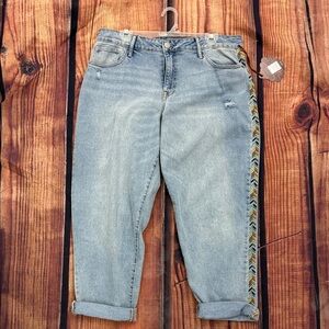 Knox Rose Light Blue Jeans with Multicolor Side Stripe